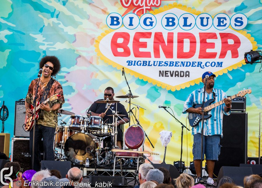 Unbelievable Blues Musicians Turn Up For Big Blues Bender In Las Vegas