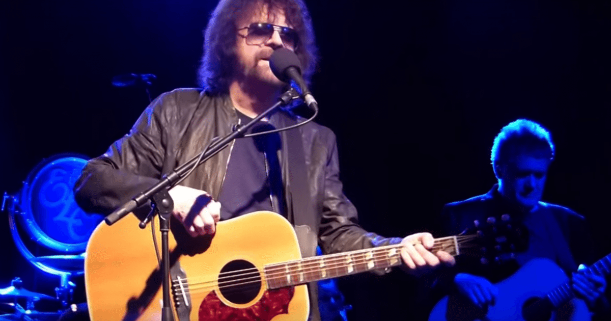 Jeff Lynne's ELO Performs In The US For The First Time In 30 Years [Video]