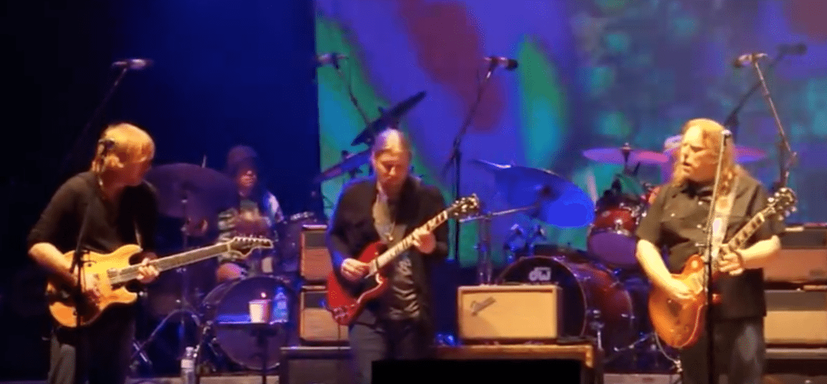 Watch Trey Anastasio, Derek Trucks, And Warren Haynes Trading Guitar ...