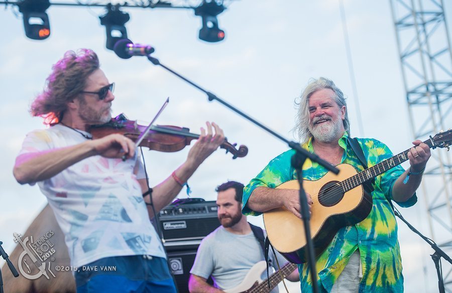Strings & Sol Beautiful Bluegrass On The Beach [A Gallery]