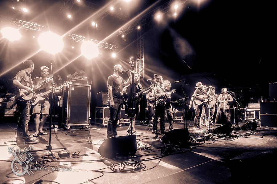 Strings & Sol Beautiful Bluegrass On The Beach [A Gallery]