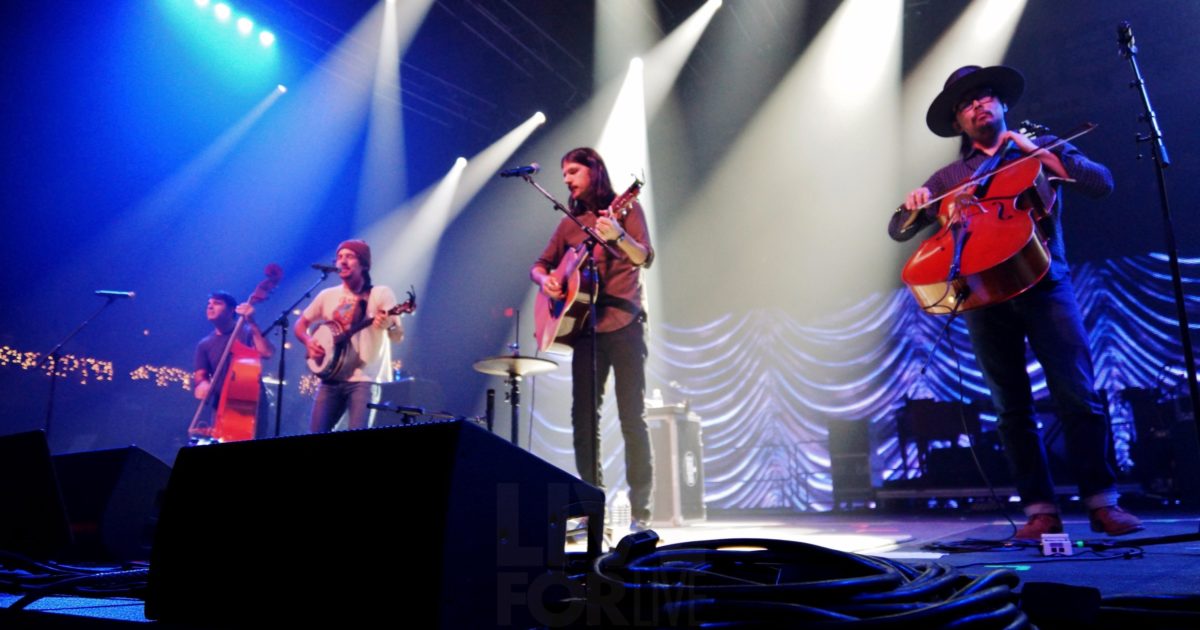 Asheville Christmas Jam 2022 AVETT BROTHERS CHRISTMAS JAM ASHEVILLENCMICHAEL YANKO 1291723