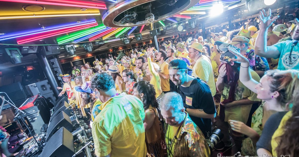 Reliving Our Favorite Moments From Jam Cruise 16 With These Awesome Photos