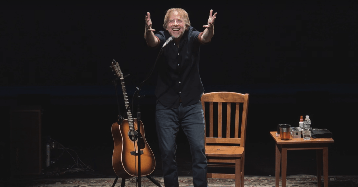 Trey Anastasio Tells Priceless Stories, Debuts Acoustic "Everything's ...