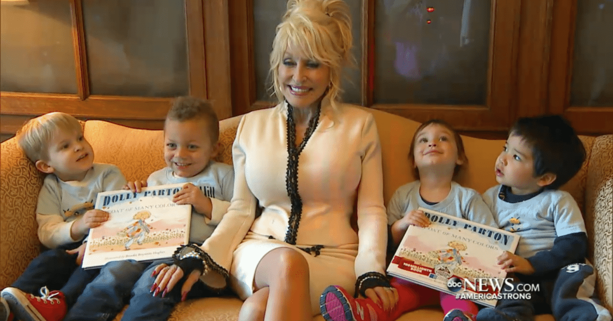 Dolly Parton Gives Away 100 Millionth Book to Library of Congress Dolly Parton Gives Away 100 Millionth Book to Library of Congress