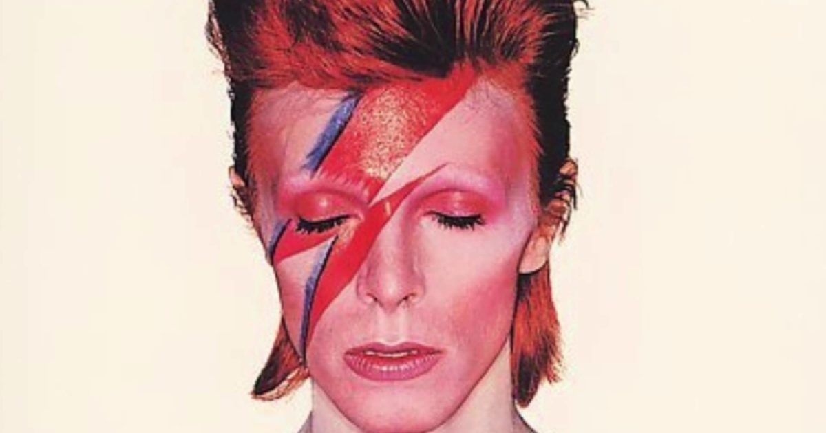 David Bowies Aladdin Sane To Be Reissued On Silver Vinyl 3650