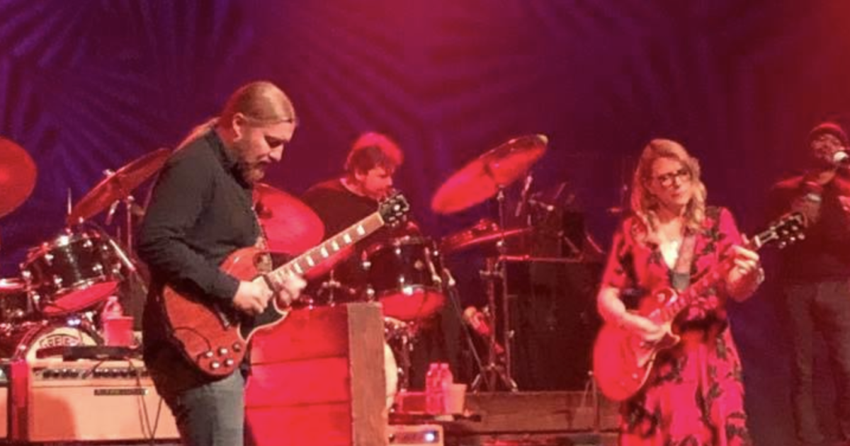 Tedeschi Trucks Band Showers Nashville With Their Sweet Inspiration On