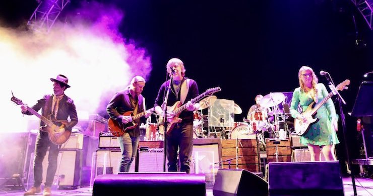 Tedeschi Trucks Band Welcomes Trey Anastasio, Doyle Bramhall II To ...