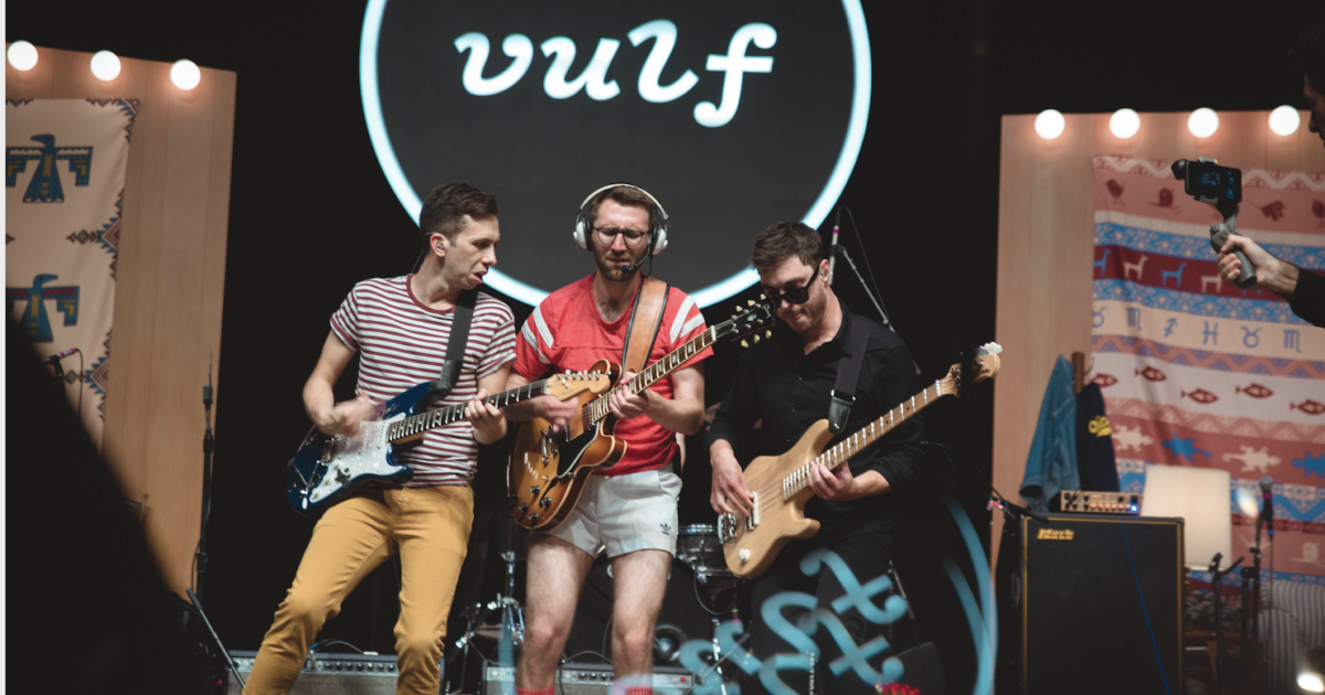 Vulfpeck Brings Their Living Room To Nyc For Guest Filled Madison