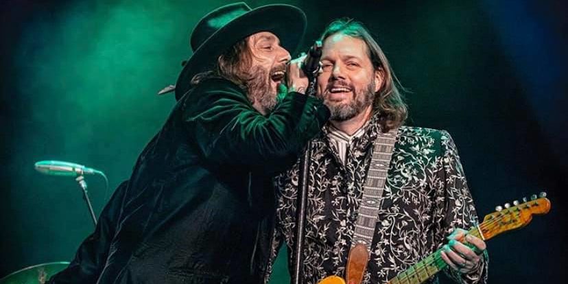 Chris & Rich Robinson Of The Black Crowes Announce 'Brothers Of A ...