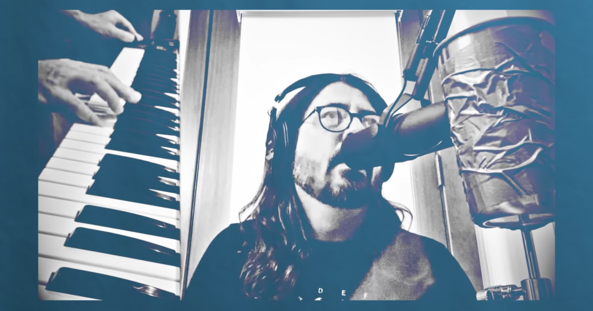 Watch Dave Grohl and Greg Kurstin Cover Peaches