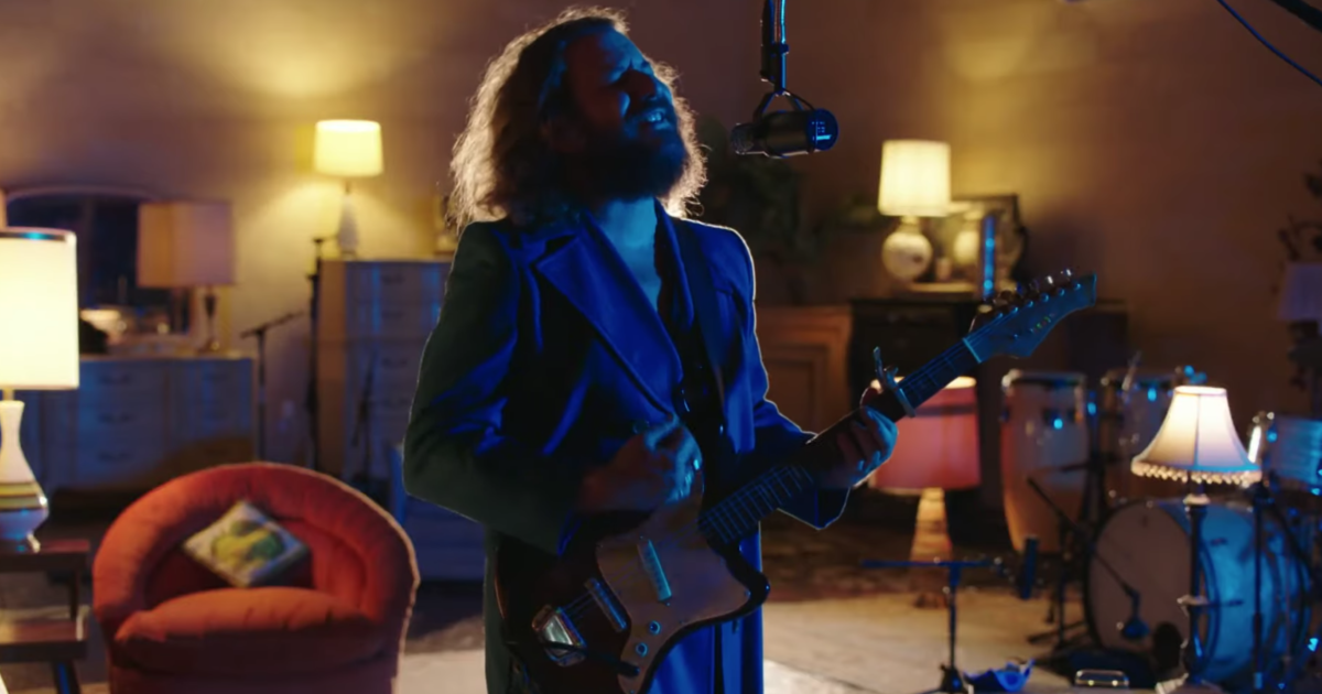 My Morning Jacket Perform "Climbing The Ladder" On 'Seth Meyers' [Watch]