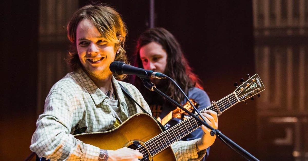 Billy Strings Covers The Beatles, Grateful Dead, Cher, More In