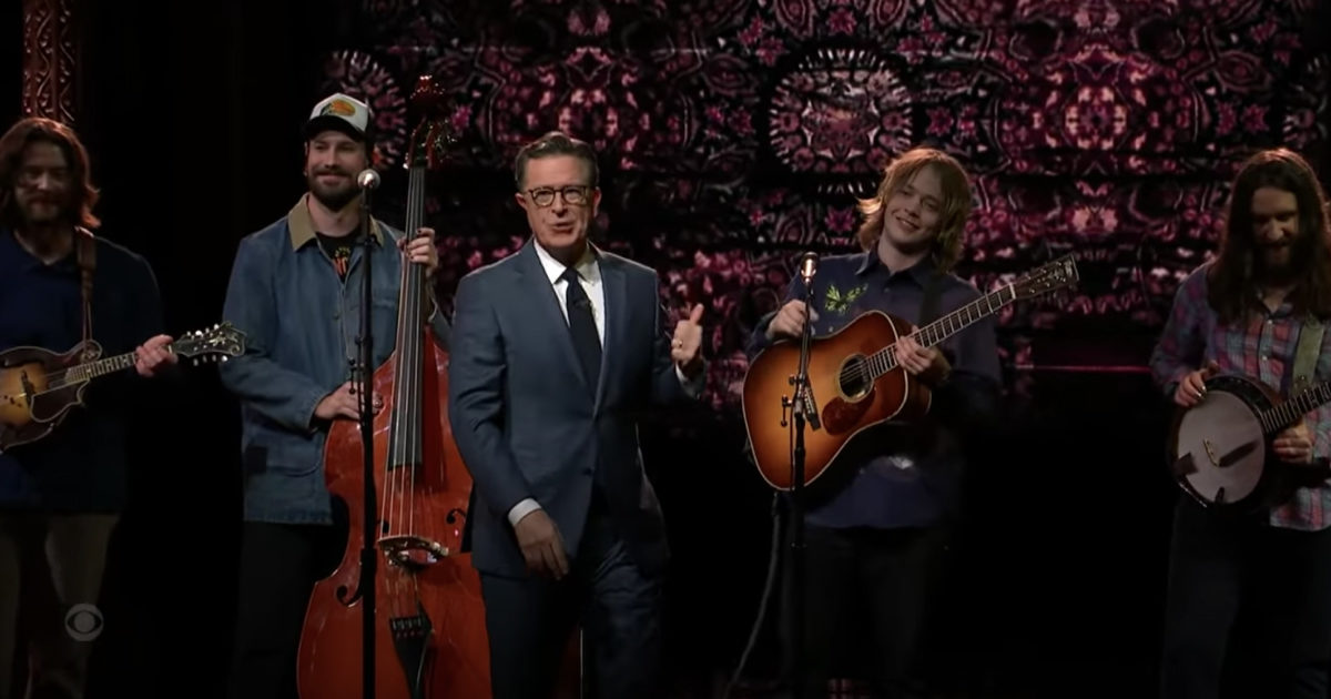 Billy Strings Performs 'Renewal' Track "Know It All" On 'The Late Show