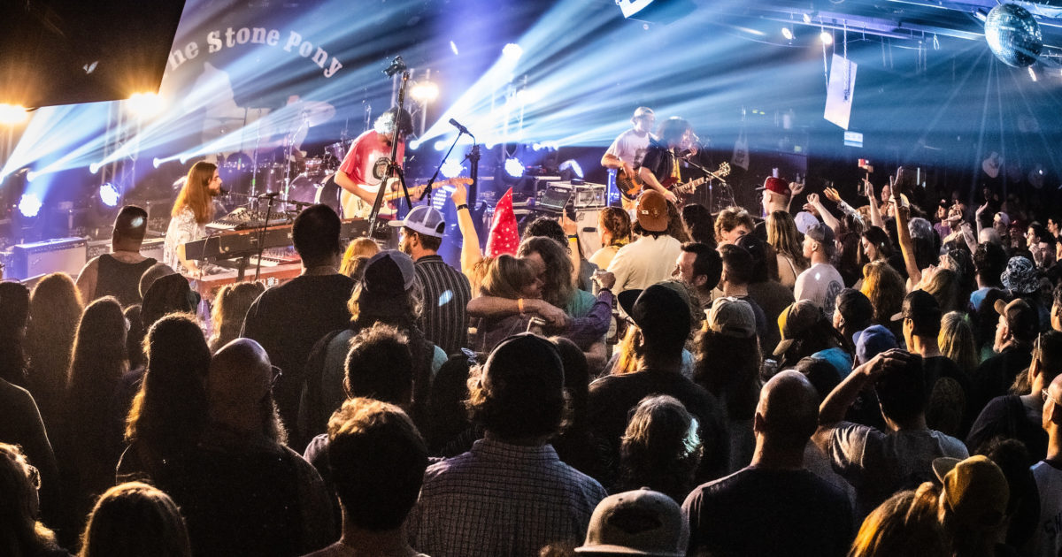 Dogs In A Pile Return Home To Sold-Out Stone Pony [Photos/Video]