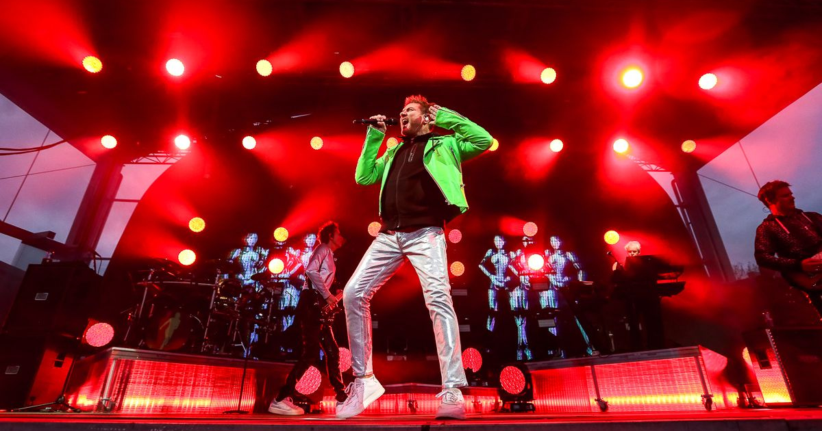 Duran Duran Rounds Out 'Future Past' Tour With FireworksFilled Finale