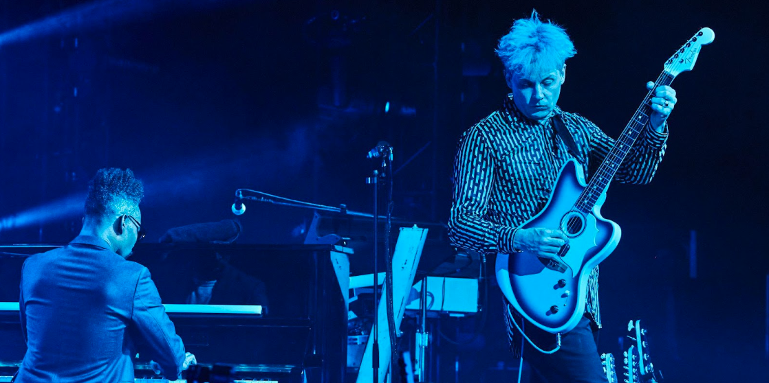 Jack white has some advice in live a tip from you to me video watch 