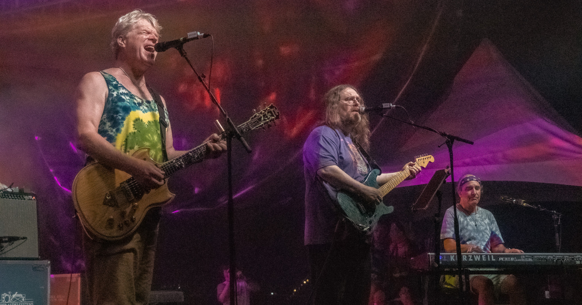 Dark Star Orchestra Hosts Jam In The Sand X With Melvin Seals & JGB