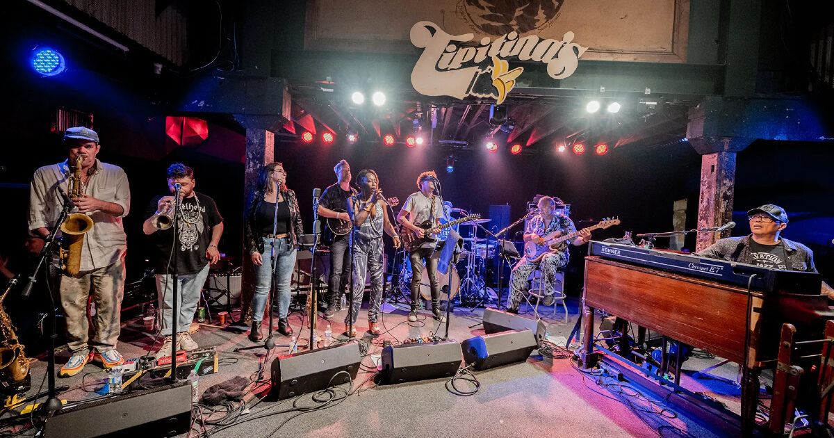 Tipitina's 2002 ライブ ポスター/Fessjazztival/カスタム額装/ニューオリンズ/ティピティーナ/Professor Longhair/ピアノ ミュージック