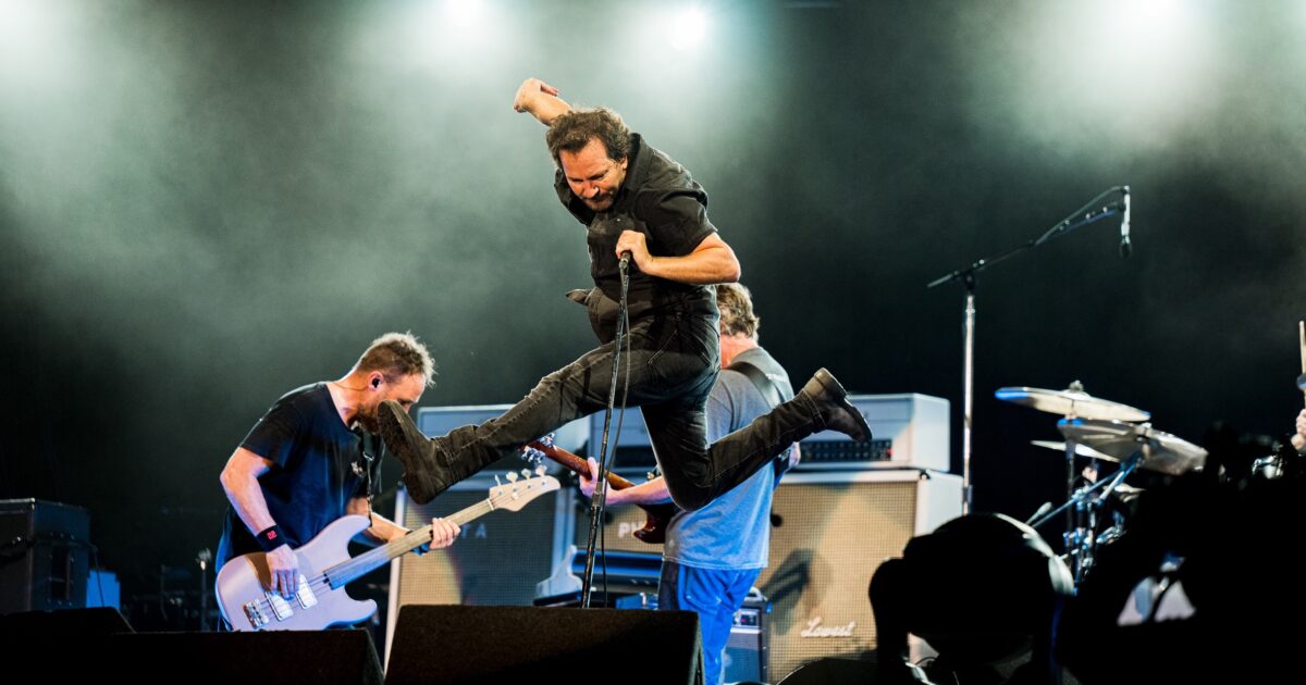 Pearl Jam Announces U.S. Tour Dates