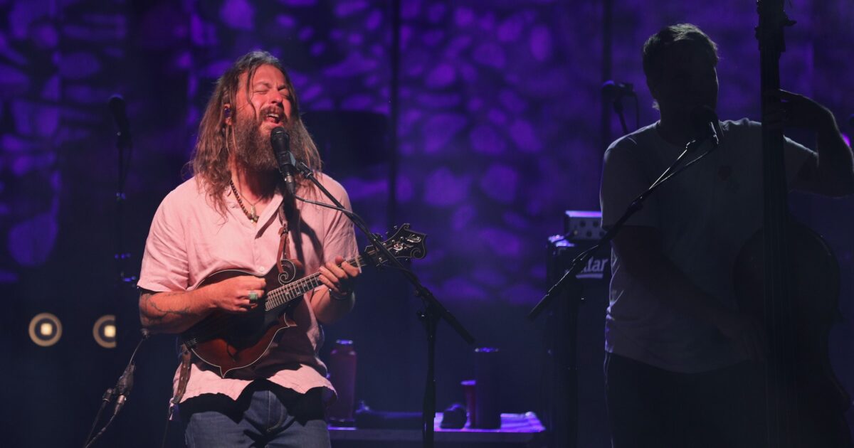 Greensky Bluegrass Debuts 