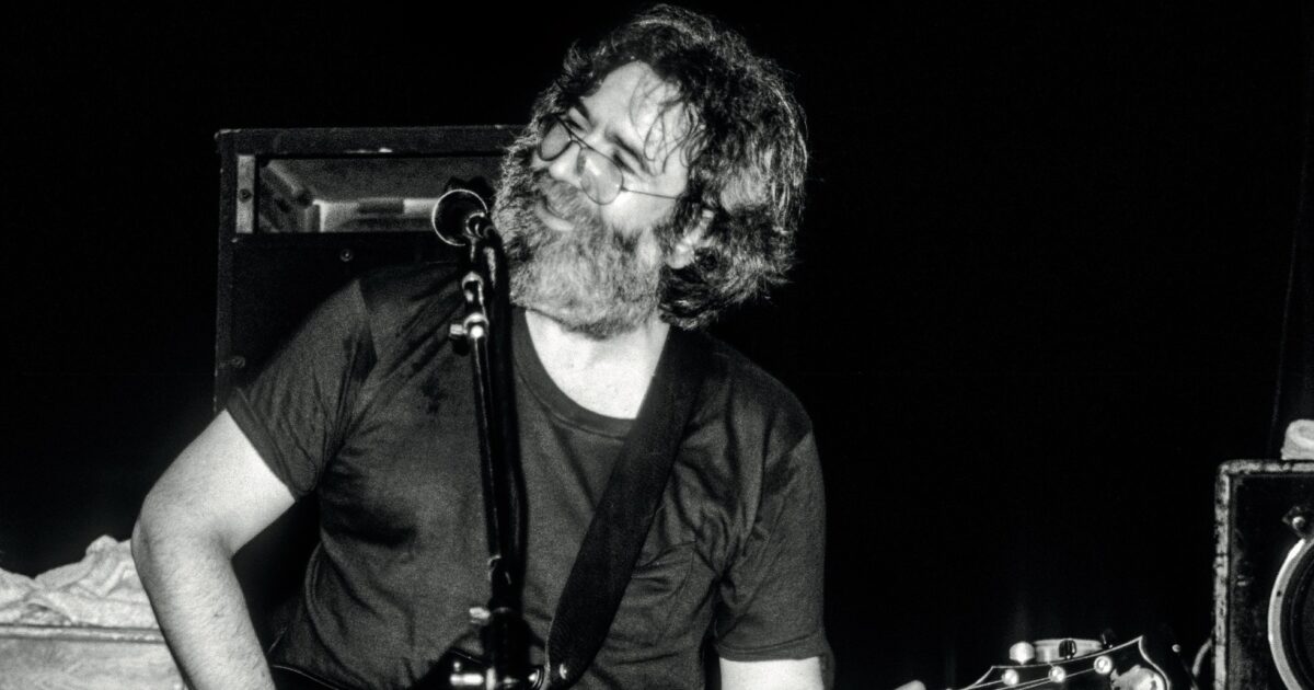 Jerry Garcia Band "Don't Let Go" Of 18Minute Cover On 'GarciaLive Vol. 20' [Listen]