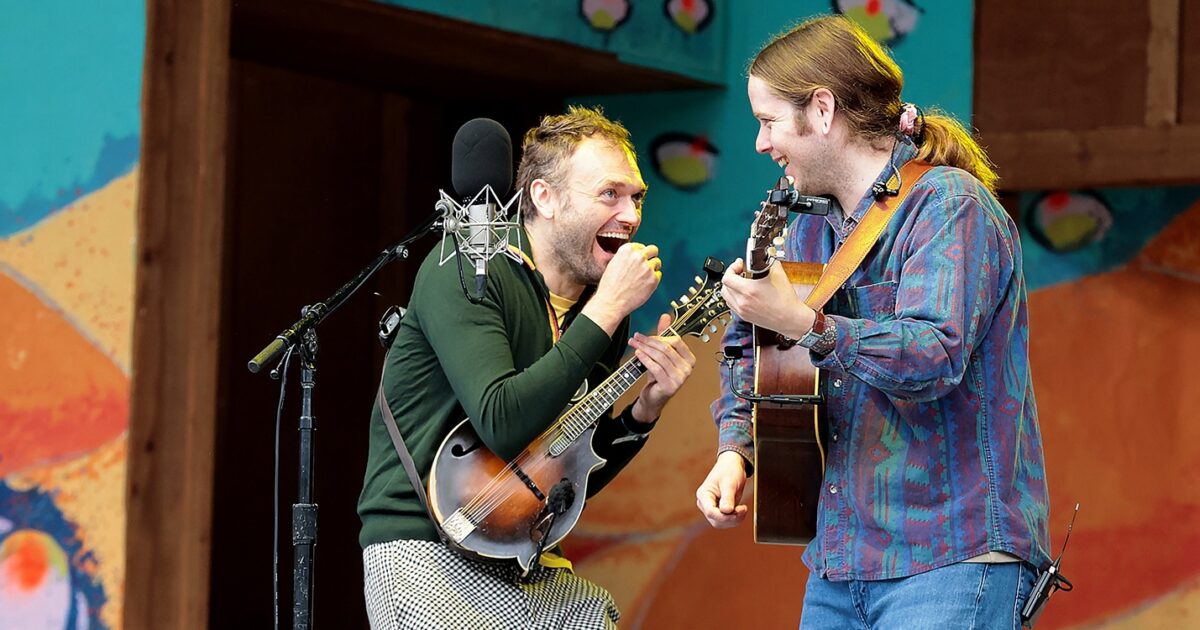 Billy Strings and Chris Thile highlight collaboration weekend at Telluride Bluegrass Festival 2024 (Photos/Videos/Audio)