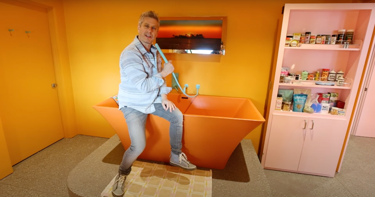 Mike Gordon Gives Grand Tour Of His Meticulously Designed Vermont Home Studio [Video]