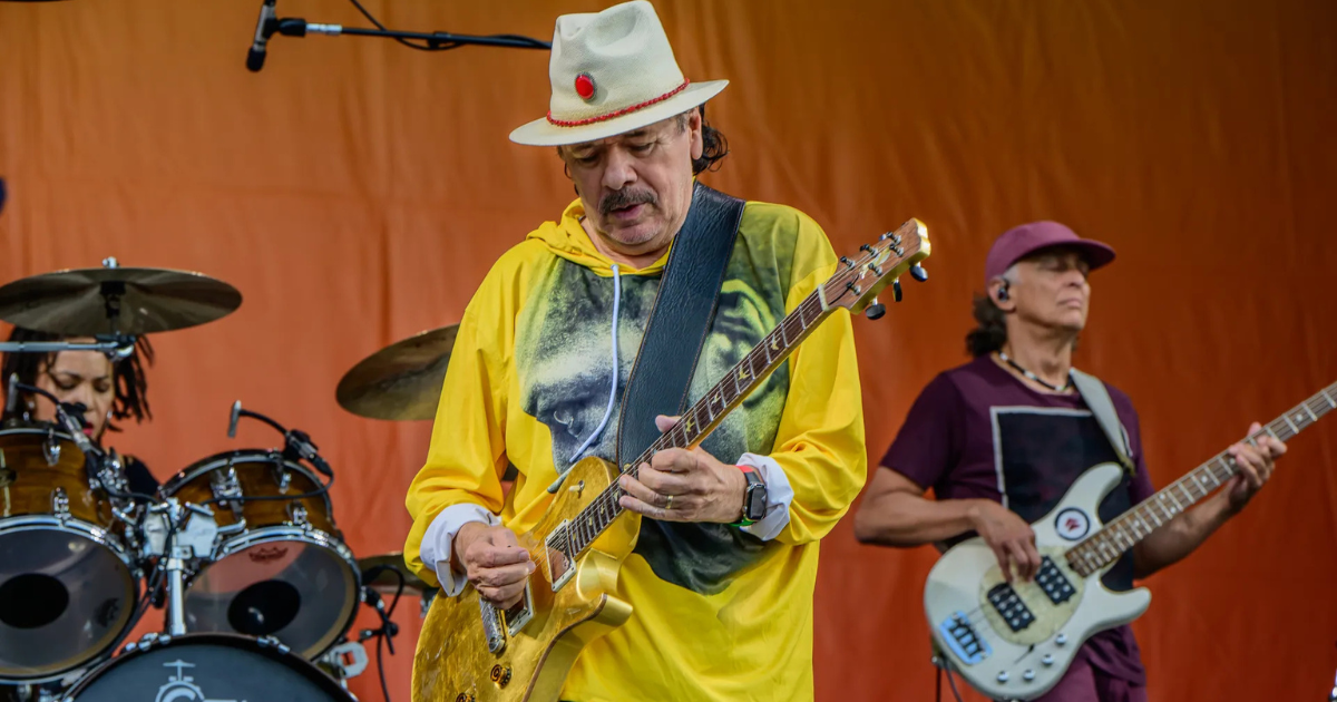 Carlos Santana Refutes Viral Hoax Claiming He Opposed Bad Bunny’s Super Bowl Halftime Show