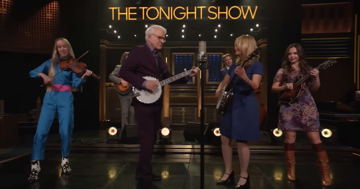 Watch Steve Martin & Alison Brown Perform With Sierra Hull & Bronwyn Keith-Hynes On ‘The Tonight Show’ [Video]