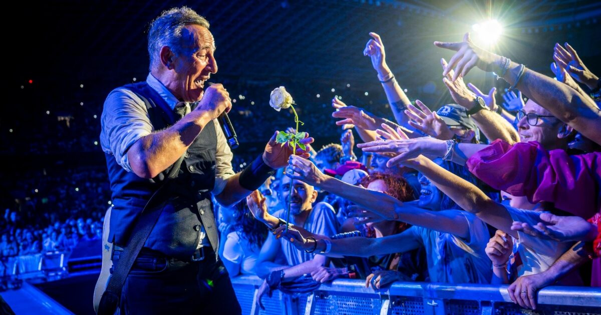 Bruce Springsteen & The E Street Band Announce 2026 ‘Land Of Hope & Dreams American Tour’